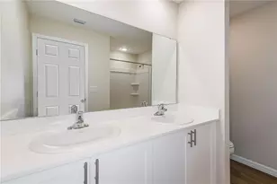 3746 King Hill Dr, Haines City, FL 33844 - Photo 14