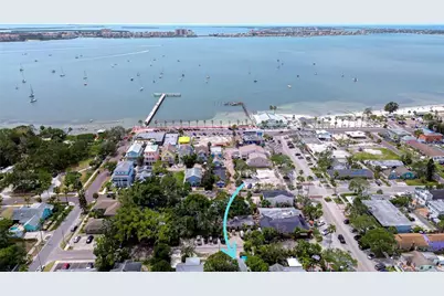 5437 Delette Avenue S, Gulfport, FL 33707 - Photo 1