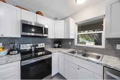 3835 18th Avenue S, Saint Petersburg, FL 33711 - Photo 14