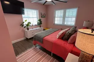 725 Sunset Cove, Madeira Beach, FL 33708 - Photo 68