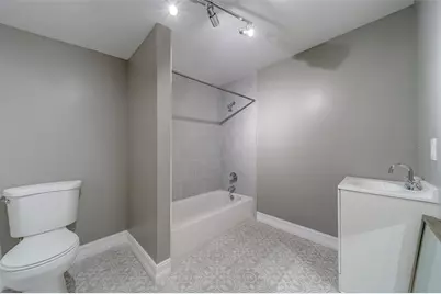 2044 21st Street S, Saint Petersburg, FL 33712 - Photo 12
