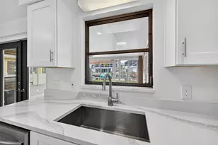 13912 Darlene Ave, Hudson, FL 34667 - Photo 16