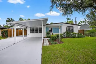 4703 Cresthill Dr, Tampa, FL 33615 - Photo 1