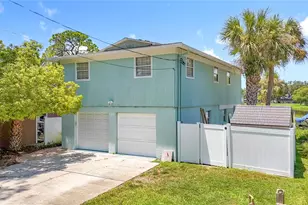 125 Mystic Lake Terrace N, Saint Petersburg, FL 33702 - Photo 2