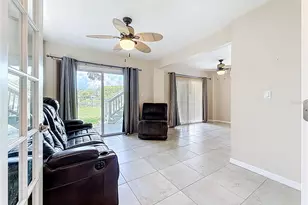 125 Mystic Lake Terrace N, Saint Petersburg, FL 33702 - Photo 6
