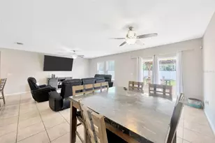 12605 Flatwood Creek Dr, Gibsonton, FL 33534 - Photo 18