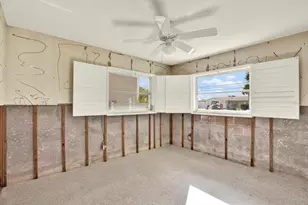 218 Driftwood Ln, Largo, FL 33770 - Photo 26