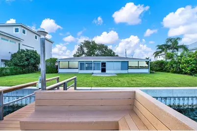 218 Driftwood Lane, Largo, FL 33770 - Photo 8