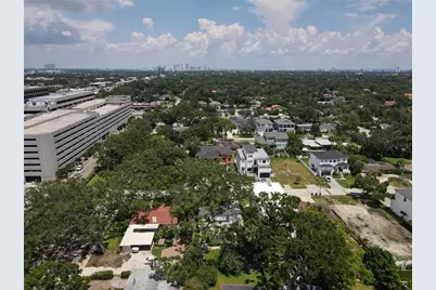 205 S Occident Street, Tampa, FL 33609 - Photo 26