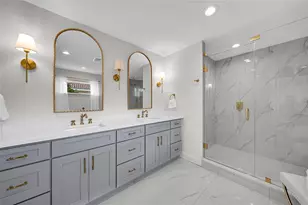 2025 Michigan Ave NE, Saint Petersburg, FL 33703 - Photo 6