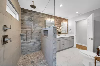 2025 Michigan Avenue NE, Saint Petersburg, FL 33703 - Photo 26