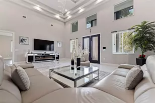 6396 18th St N, Saint Petersburg, FL 33702 - Photo 10