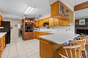 38730 Mickler Rd, Dade City, FL 33523 - Photo 14