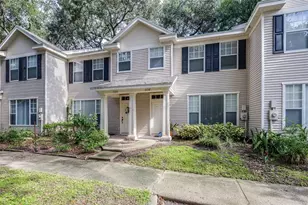2228 Golden Oak Ln, Valrico, FL 33594 - Photo 2