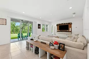 18363 E Porfirio Pl, Spring Hill, FL 34610 - Photo 14