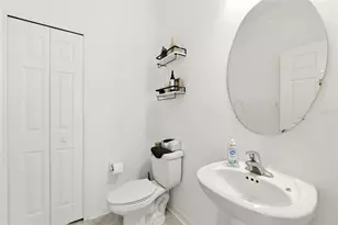 18363 E Porfirio Pl, Spring Hill, FL 34610 - Photo 16