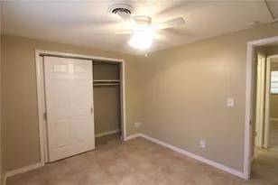 38942 9th Ave, Zephyrhills, FL 33542 - Photo 8