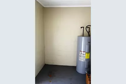 38942 9th Avenue, Zephyrhills, FL 33542 - Photo 12