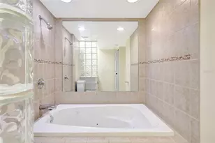 660 Island Way, Clearwater Beach, FL 33767 - Photo 28