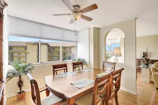 660 Island Way, Clearwater Beach, FL 33767 - Photo 20