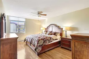 660 Island Way, Clearwater Beach, FL 33767 - Photo 24