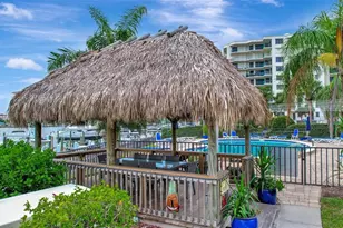 660 Island Way, Clearwater Beach, FL 33767 - Photo 40