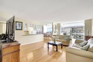 660 Island Way, Clearwater Beach, FL 33767 - Photo 6