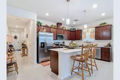 6284 Bradford Woods Drive, Zephyrhills, FL 33542 - Photo 6