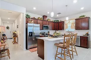 6284 Bradford Woods Dr, Zephyrhills, FL 33542 - Photo 6