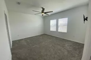 6330 Limberpine Aly, Saint Cloud, FL 34771 - Photo 18