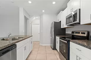 7231 Spring Snowflake Ave, Tampa, FL 33619 - Photo 12