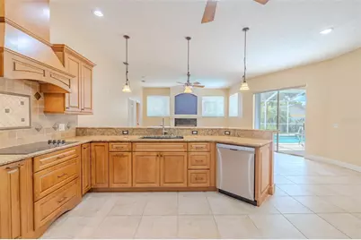 4401 Blantyre Place, Valrico, FL 33596 - Photo 14