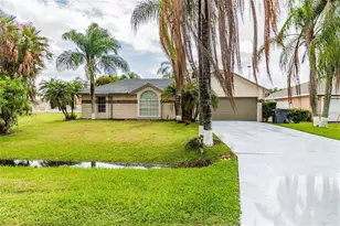 675 Reindeer Dr, Kissimmee, FL 34759 - Photo 1