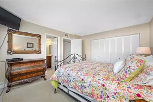 1351 Gulf Blvd, Clearwater Beach, FL 33767 - Photo 18