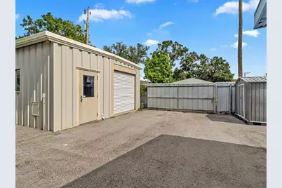 3811 W Sligh Avenue, Tampa, FL 33614 - Photo 22