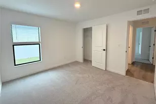 5745 Helmsman Ct, Tampa, FL 33619 - Photo 14