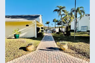 1354 Shady Pine Way #E2, Tarpon Springs, FL 34688 - Photo 38