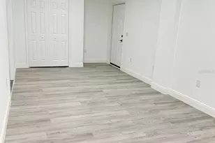 8706 Fish Lake Rd, Tampa, FL 33619 - Photo 32