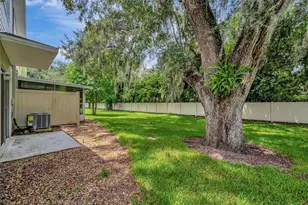 2928 Royal Tuscan Ln, Valrico, FL 33594 - Photo 58
