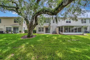 2928 Royal Tuscan Ln, Valrico, FL 33594 - Photo 56