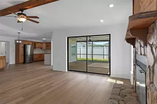 9910 Island Harbor Dr, Port Richey, FL 34668 - Photo 12