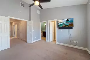 210 50th Ave N, Saint Petersburg, FL 33703 - Photo 18