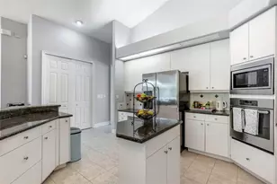 17818 Hickory Moss Pl, Tampa, FL 33647 - Photo 38