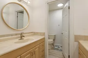 1023 Lake Avoca Pl, Tarpon Springs, FL 34689 - Photo 14