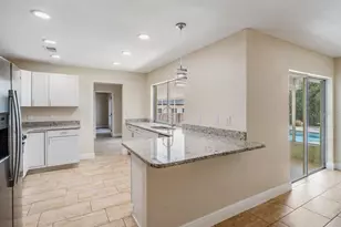 4412 Orangewood Loop E, Lakeland, FL 33813 - Photo 16