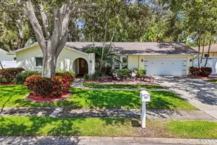 12801 Kimberly Oaks Cir, Largo, FL 33774 - Photo 56