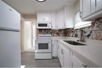 4718 13th Avenue S, Saint Petersburg, FL 33711 - Photo 8