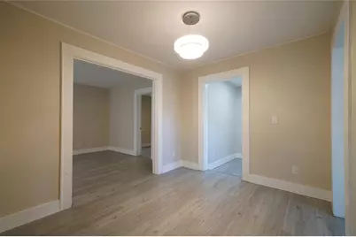 4718 13th Avenue S, Saint Petersburg, FL 33711 - Photo 4