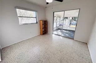 6125 Beacon Point Dr, Weeki Wachee, FL 34607 - Photo 14