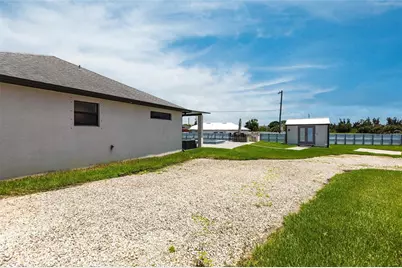 217 SW 10th Place, Cape Coral, FL 33991 - Photo 46